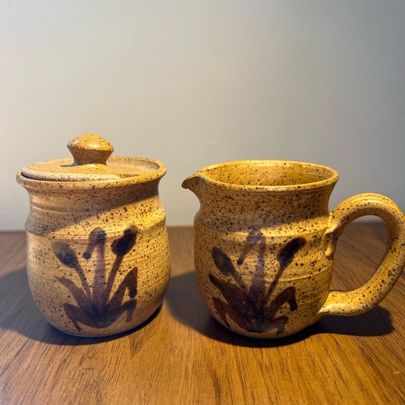 Gibson pottery made in England, vintage retro sugar and creamer set handmade - Picture 6 of 11